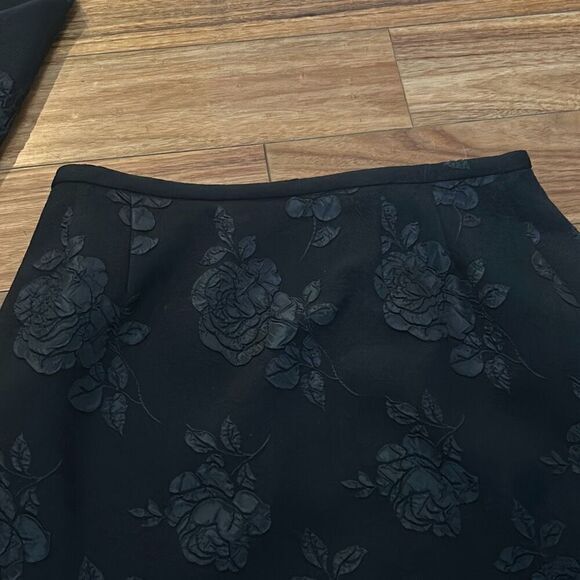 Talbots Womens Black Rose Textured Petite‎ Blazer Size 8 Pencil Skirt Size 10 - Picture 8 of 12
